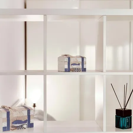 Hostini Como- Downtown Apartment Como